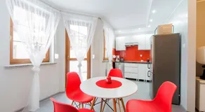 Eleganckie i Stylowe Apartamenty Sun Seasons 24 w Karpaczu z Parkingiem by Noclegi Renters - Image 2