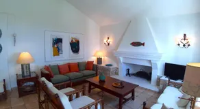 Beachfront Skaloma Villa - Image 2