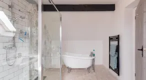 The Hidden House - Image 2