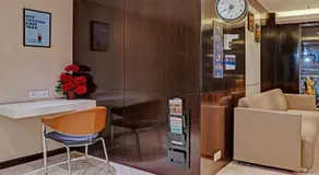 The Onyx Hotel - Image 5