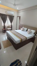 COMFORT Inn - Image 2