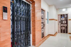 Hotel O Aroma Classic Near Nampally Main Railway station - Image 2