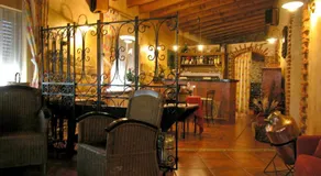 Hostal Arostegui - Image 3