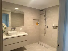 Comfort, cosy affordable and new relaxing house-3 Bedrooms - 3 queen beds -Excellent place that suitable for everyone - Image 2