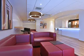 Travelodge Worcester - Image 2