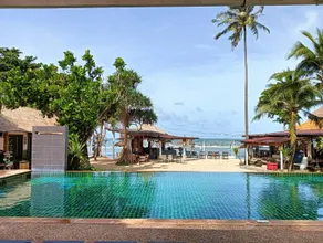 Coco Lanta Resort - Image 2