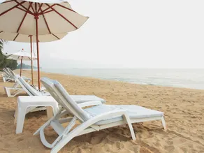 Baanmontra Beach Resort - Bankrut - Image 3