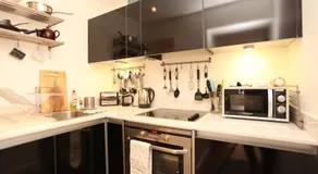Park Row Apartments - Image 4