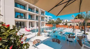 Ksamil Central Park Hotel - Image 3