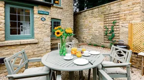 Cedar Cottage - Image 5