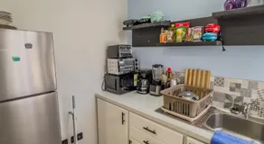 Kozmik Sensetionz Suite - 10min from UVF Airport - Image 4
