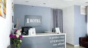 1 Hotel Taman Connaught - Image 4