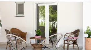 Garden Apartment in Amarynthos I - Image 4