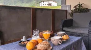 LAIZARRONDO - Image 5