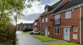 Large 4BR House - Easy Access to Manchester & Liverpool - Image 4