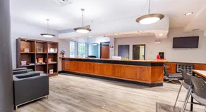 Gordon Hall Residence - Image 3