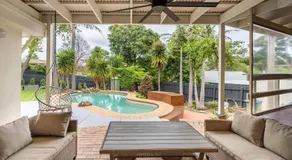 'The Moondah Manor' A Poolside Family Retreat - Image 2