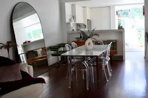 The Eversley - Stylish Terrace house in Fitzroy - Image 3