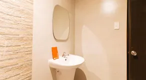RedDoorz Plus @ Remarkable Hotel Alcala Pangasinan - Image 4