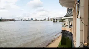 2 Br Flat in Greenwich next to Cutty Sark - Image 3
