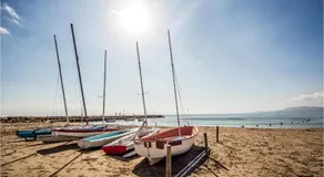 3 Bedroom Stunning Apartment In Torreblanca - Image 5