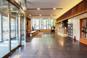 AM Hotel - Image 3