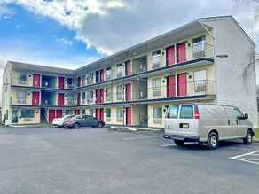 Red Carpet Inn Williamstown - Image 4