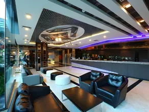 TR Rock Hill Hotel - Image 2