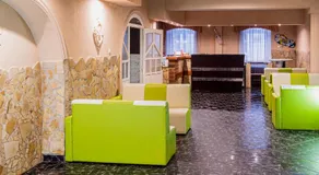 Komplex -Rendezvenytermek-Panzio-Apartman-Irodák - Image 5