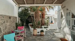 Bofor Studios & Rooms - Image 3