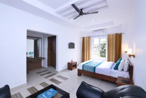 Hotel O Pearl View Residency - Image 2