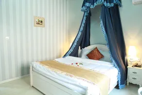 Ruishi Garden Hotel - Image 3