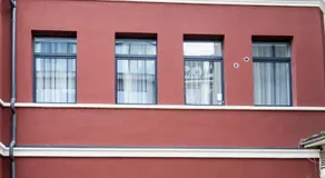 Teeny Tiny Lofts in Center - Image 3