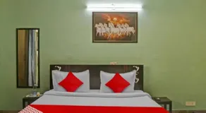 Hotel Royal Retreat - Image 3