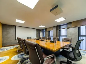 QiSu Fanjing Shanju Hotel - Image 4