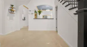 Gorgeous Downtown 4 Bedroom - Image 5