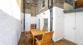 3 bedroom house in Notting Hill - Image 5