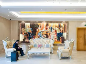 Vienna Hotel Hubei Yidu Jiefang Building - Image 3
