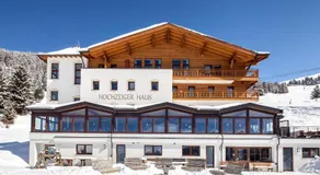 Berggasthof Hochzeigerhaus - Image 4