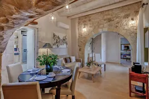 Cozy Kastellos Holiday Home with Pool - Image 4