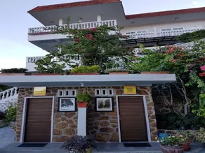 Parapat View Hotel - Image 5