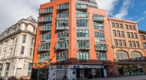 The Works-Fresh 2bed in centre, opposite Arndale. - Image 4