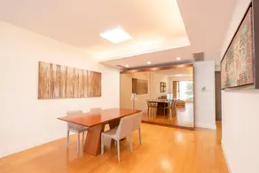 Cozy 2 Bedroom 1 Living Apartment Yongxin Century Xujiahui - Image 3