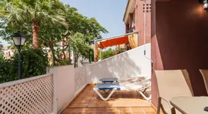 Merveilleux appartement de vacances avec piscine, jardin et terrasse | Avec animaux admis - Image 2