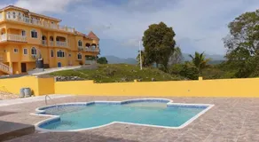 Round View Guest House - Image 5