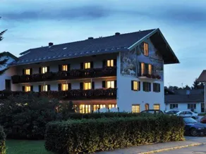 Hotel 17 Seen - Image 3