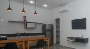 Flat com serviços na Riviera - Image 5