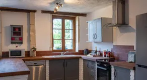 Lavender House - Traditional & charming stone home - Image 3