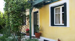 Garden House in Corfu - Image 5