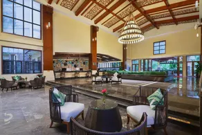 Hainan Royal View Hotel - Image 3